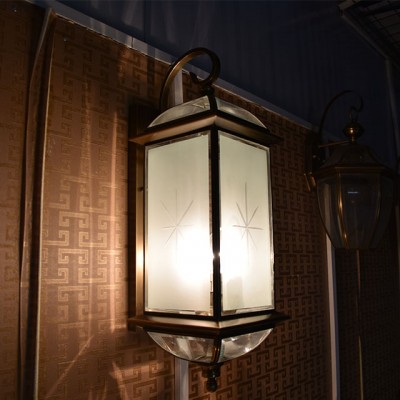 Simple European outdoor waterproof villa hotel garden Chinese antique wall light